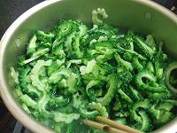 秋の夜長に麒麟のむぎ焼酎「白水」を楽しむ