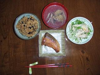 昨日の続き～黒豆ご飯です。