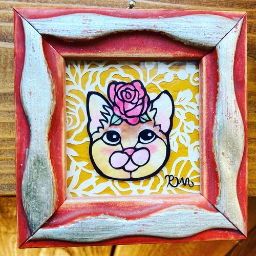 沖縄県那覇市の雑貨屋 たんたん:『切り絵ネコが額に入ってインテリア』